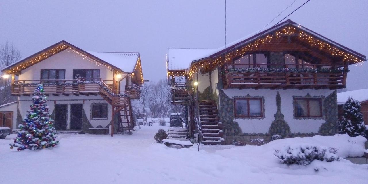 Апартаменти "У Кузьмича" 2 Mykulychyn Exterior photo